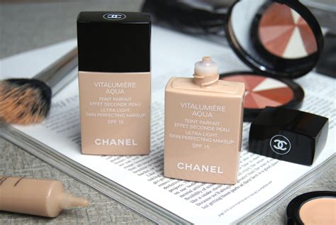 The Review: Chanel Vitalumiere Aqua 